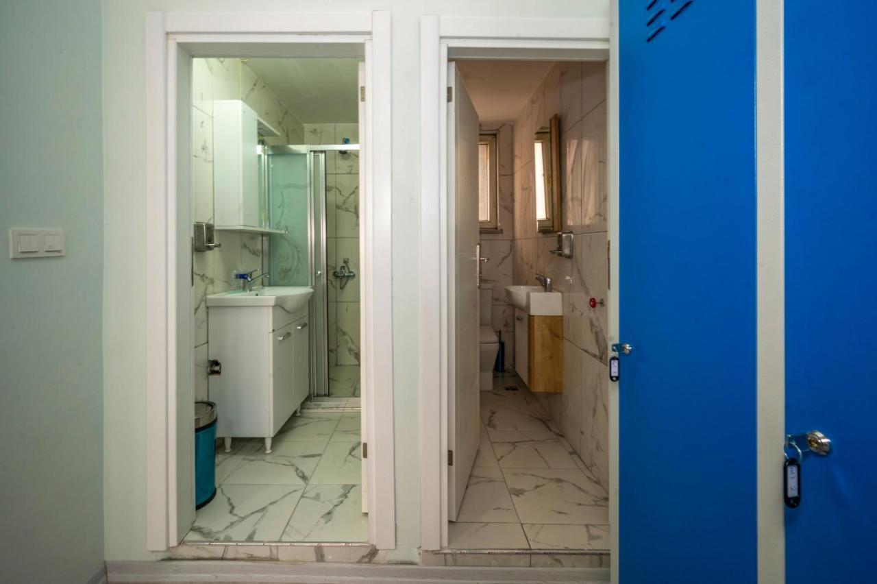 Xalila Hostel & Cafe Ladies Room Istanbul Exteriör bild